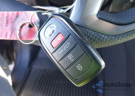 2025 Toyota Tundra Limited из США, поврежденный, VIN 5TFJA5DB3SX335208